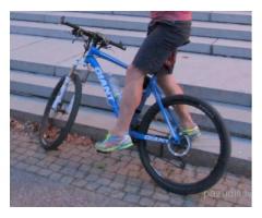No Biķernieku ielas 128 nozagts velosipēds GIANT