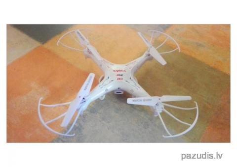 Atrasts drons