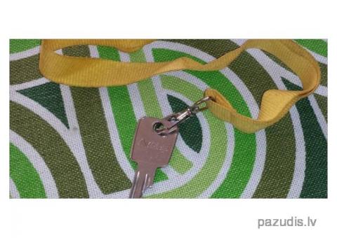 Atrada atslēgu