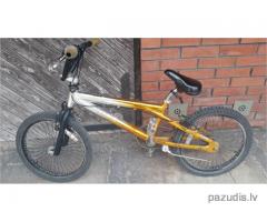 Atrasts BMX tipa velosipēds