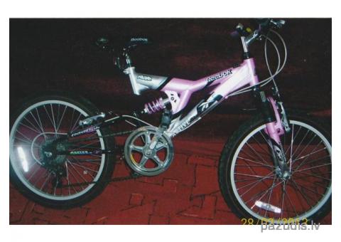 Nozagts velosipēds